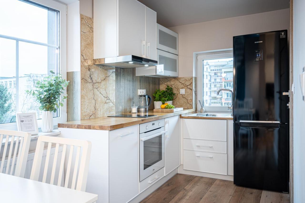 Apartamenty Zofijowka Thorn Exterior foto