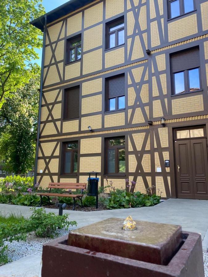Apartamenty Zofijowka Thorn Exterior foto